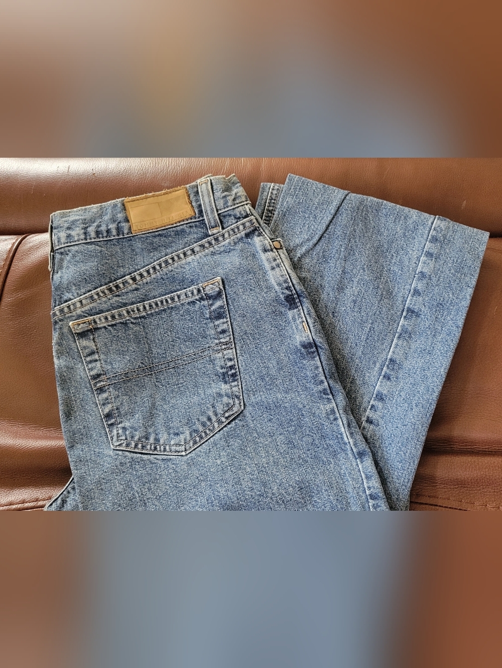 Tommy Hilfiger Women's Classic Fit Straight Leg 2005 Blue Jeans Size 2L